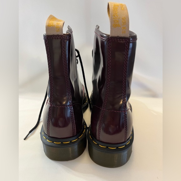 Dr. Martens Cherry Red Vegan 1460 Lace Up Boots Women’s Size 8 EUC - Picture 3 of 8